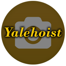 DECAL "YALE TRACTOR"  LOGO